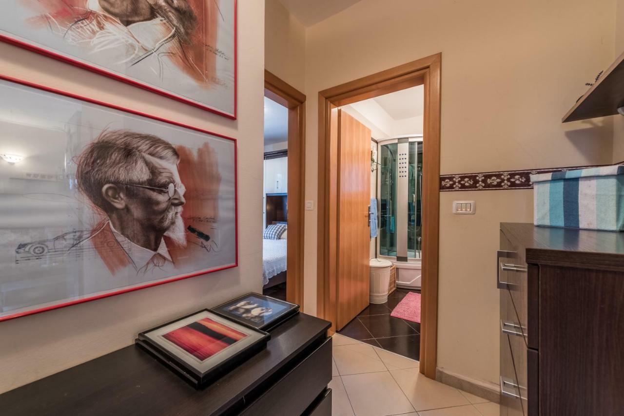 Apartments Jelavic Sutomiscica 외부 사진