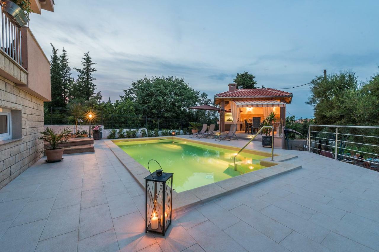 Apartments Jelavic Sutomiscica 외부 사진